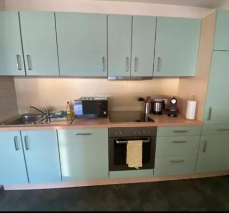 Well-connected 2 Bedroom Flat With Free Parking * Luxembourg