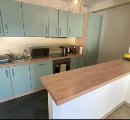 Apartment Well-connected 2 Bedroom Flat With Free Parking Luxembourg